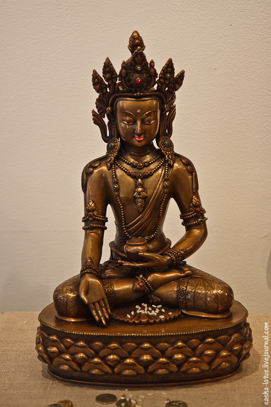 Изображение:TamQuiBuddhaRatnasambhava.jpg