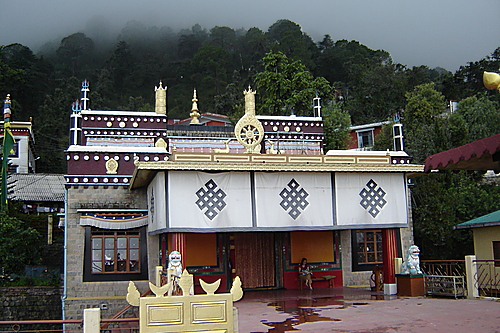 Изображение:Dharamsala-tamqui1.jpg
