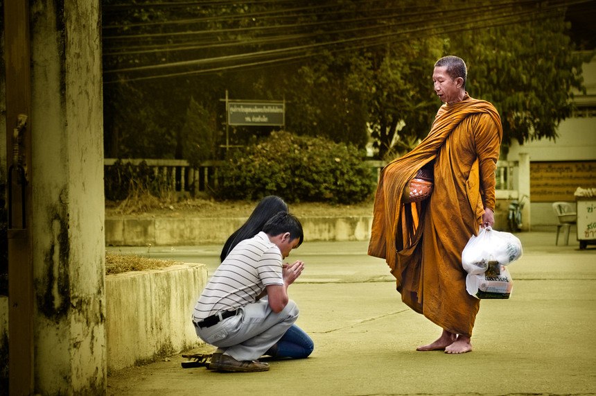 Изображение:TamQuiMonk2.jpg