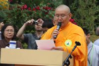Lễ Khai Mạc. Chiêm Bái Phật Ngọc và Xá Lợi tại Chùa Viên Giác, Hannover, Đức Quốc